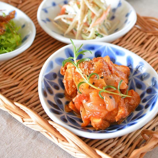 和食器・砥部焼　花市松の楕円小皿