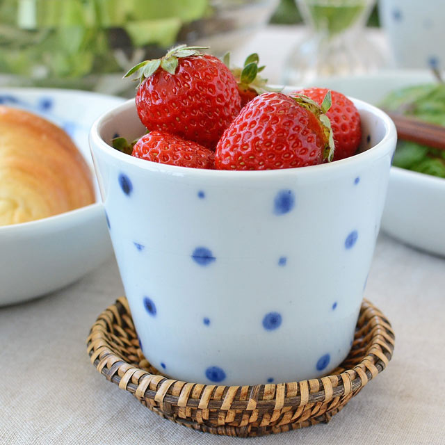 和食器・砥部焼　ブループラネットのそばちょこ