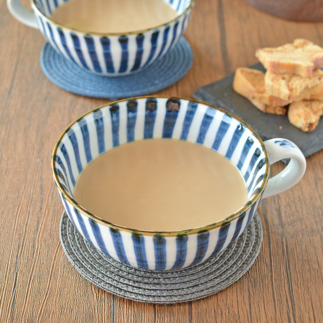 砥部焼・東吉窯　とくさのボールマグ