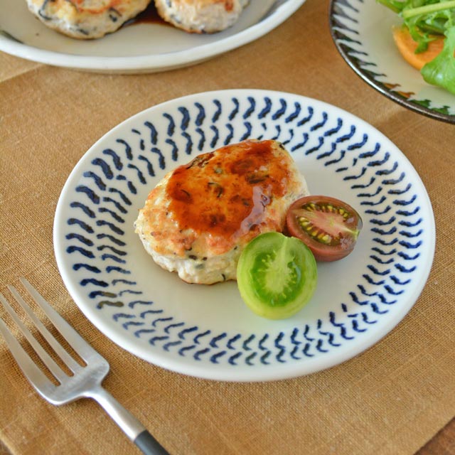 和食器・砥部焼　雲石窯の丸皿