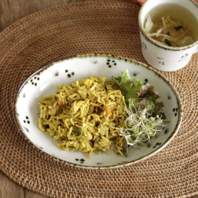 【砥部焼 雲石窯】ロンドのカレー皿