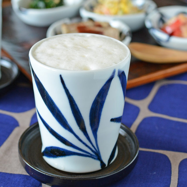 和食器・砥部焼　草文のフリーカップ