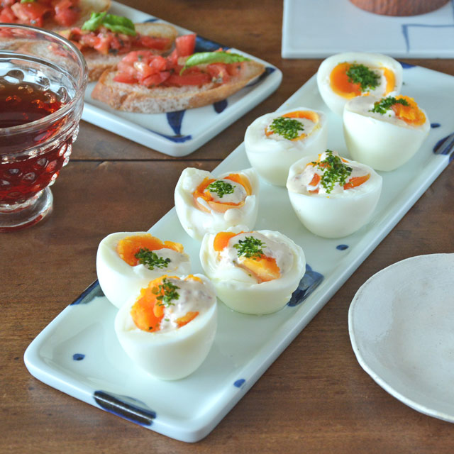 和食器・砥部焼　梅文の長方皿