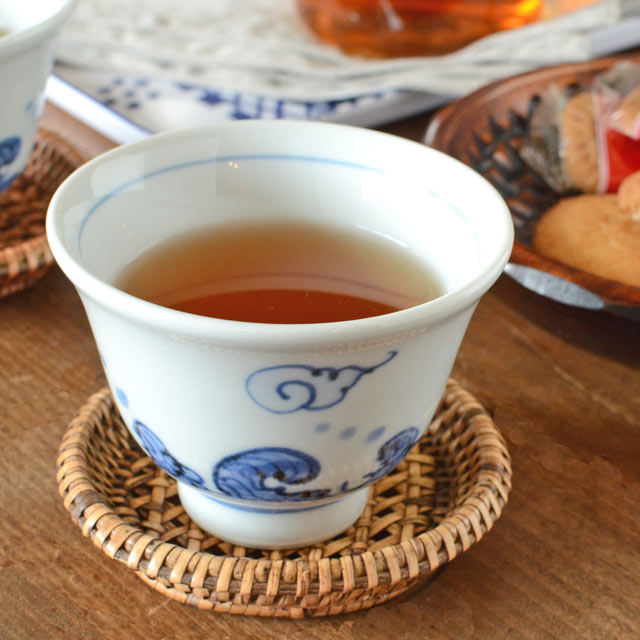 和食器・砥部焼　雲文の反湯呑