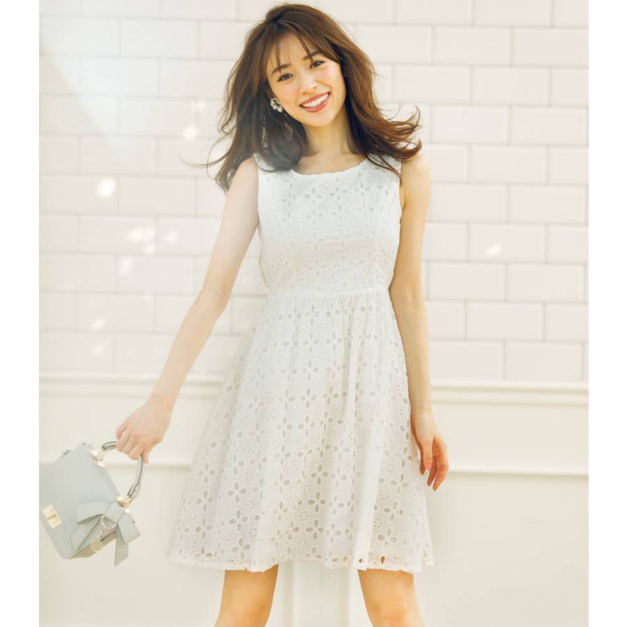 可憐モテカットワークレースワンピース