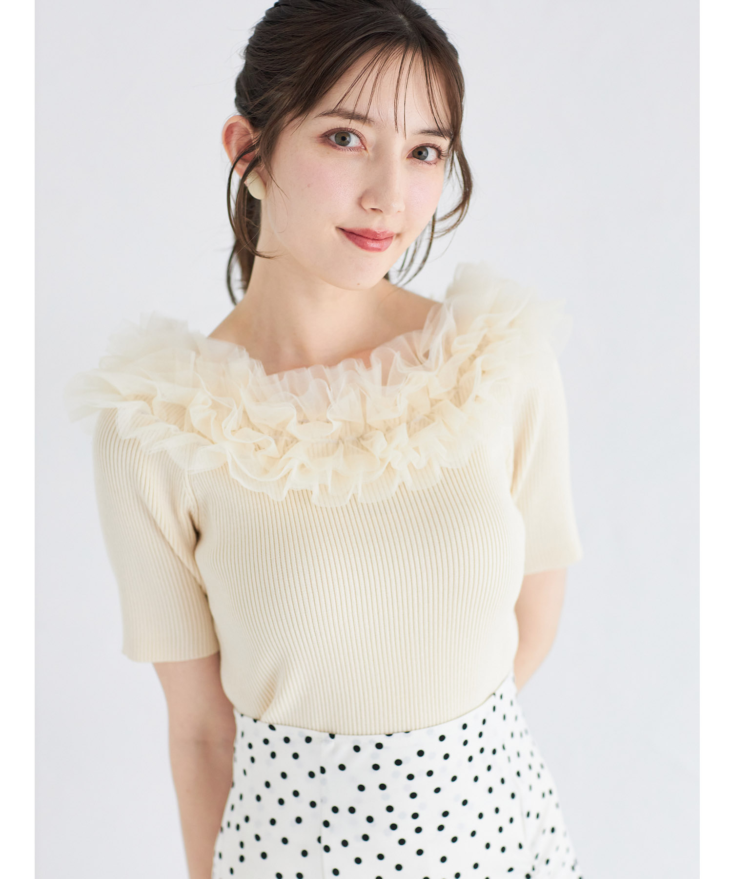 tocco トッコクローゼット　　
チュールフリルリブニットプルオーバー