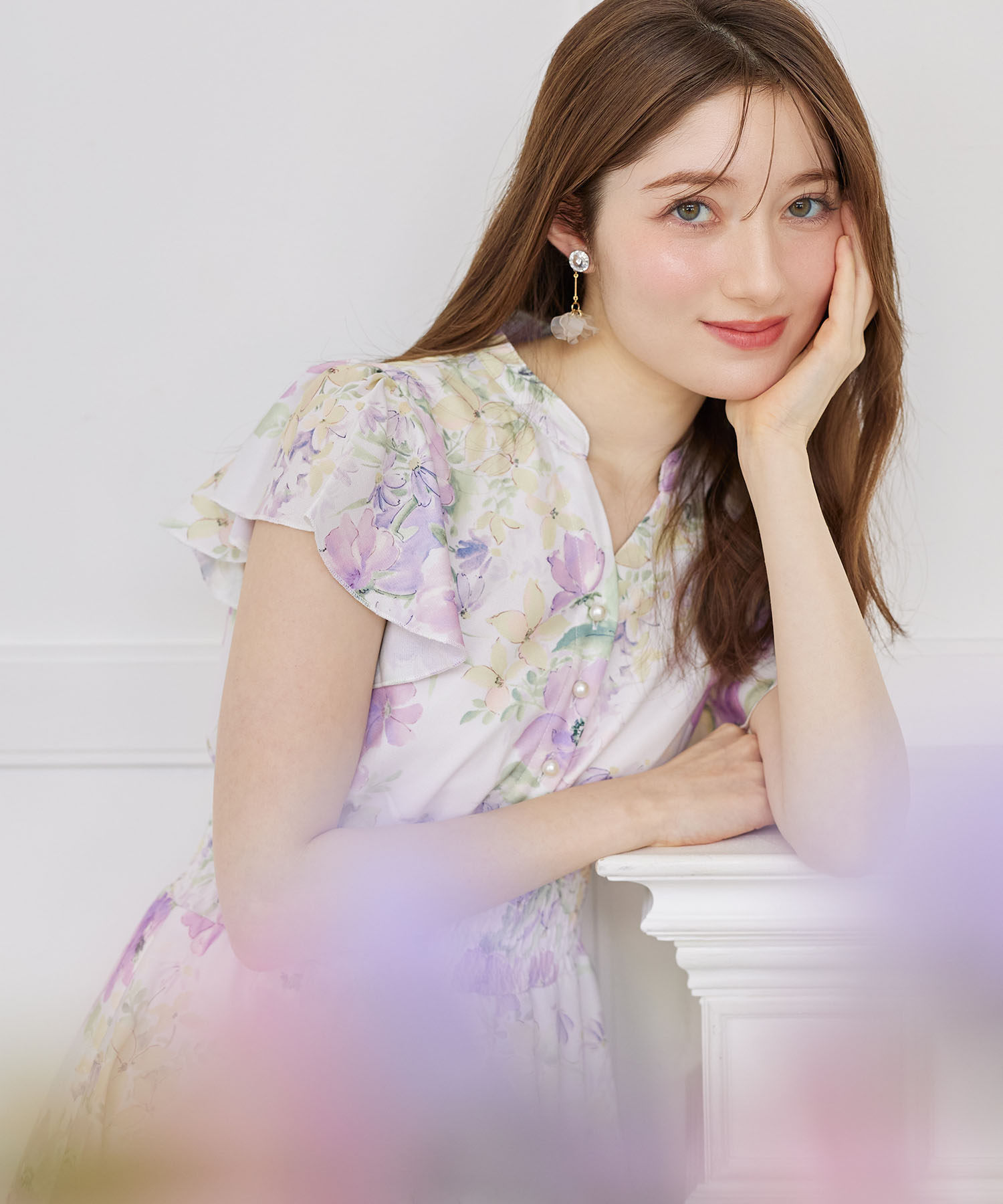 tocco トッコクローゼット　
ウエストシャーリングスキッパーフラワープリントワンピース