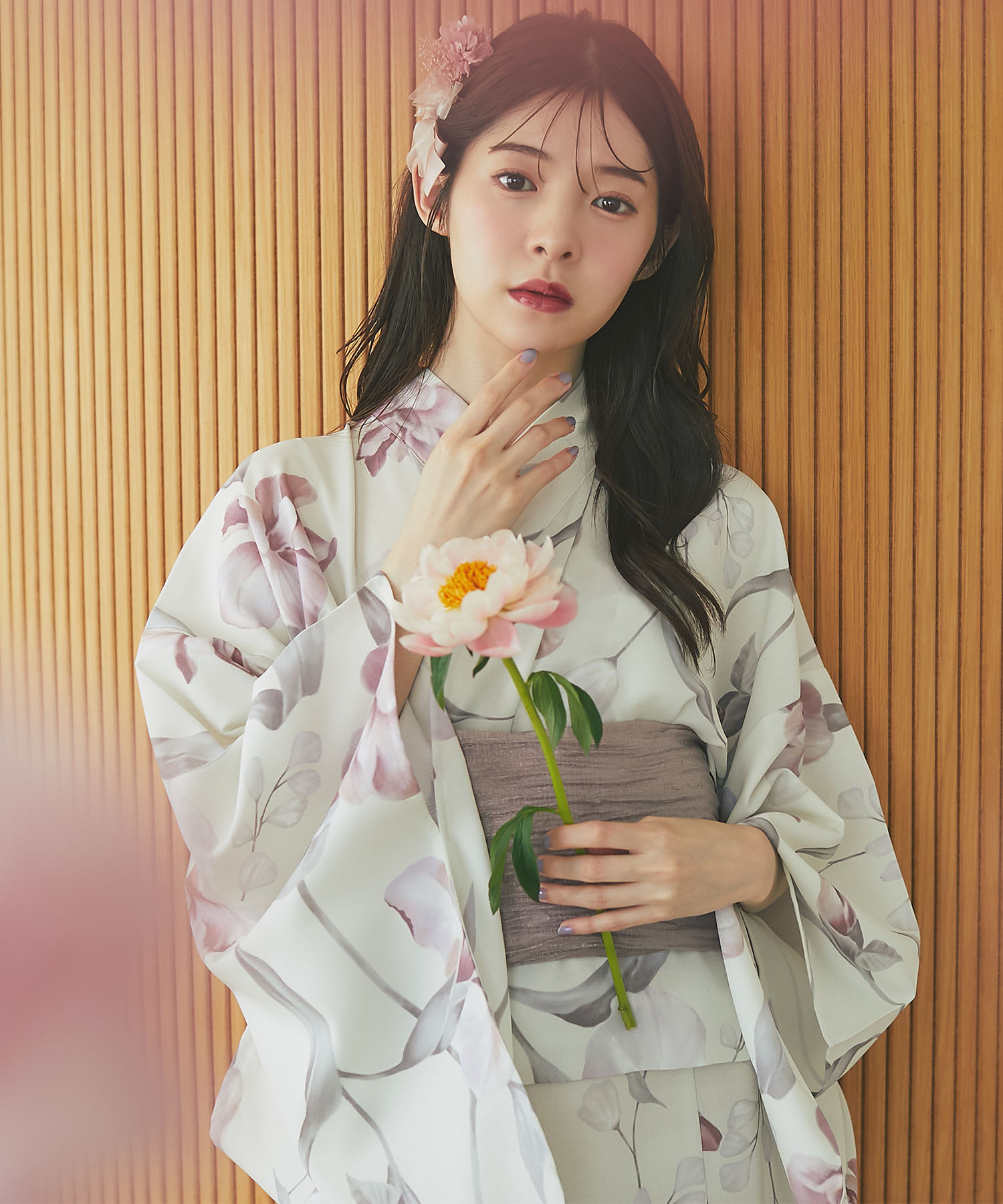 【トップス＆ワンピース＆帯の３点セット】２ＷＡＹ♪可憐に咲き誇る、鈴蘭×菖蒲柄セパレート浴衣 ※不良品以外返品不可※少量の在庫確保による再販売の為、交換は出来かねる場合がございます。予めご了承ください。