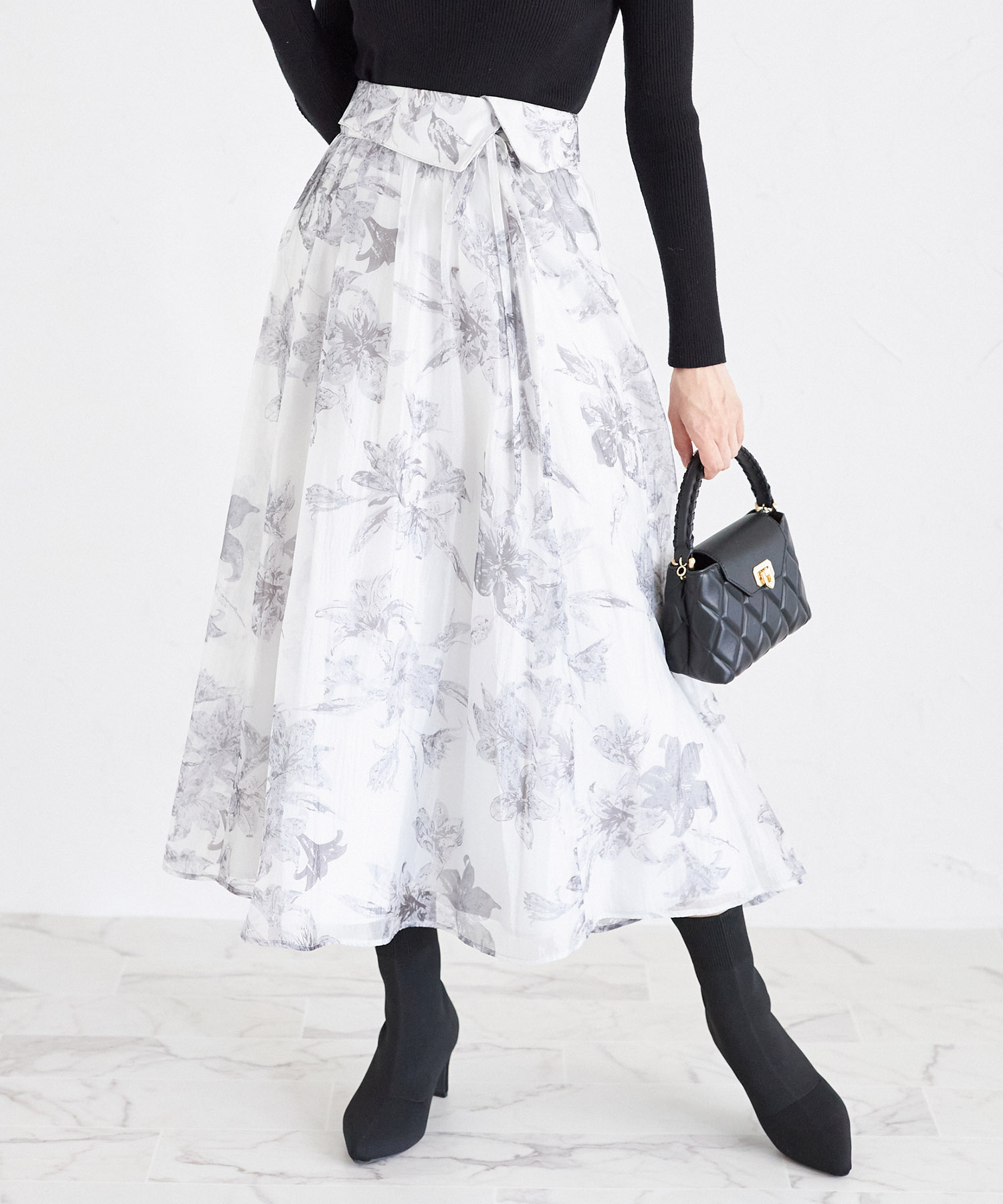 ウエストデザインリボン付きフラワープリントシアースカート 【fanly ファンリー】 tocco closet(トッコクローゼット)＊スペシャルプライス品につき返品/キャンセル/配送日指定不可/ラッピング不可/少量在庫のセールの為交換は出来かねる場合がございます。