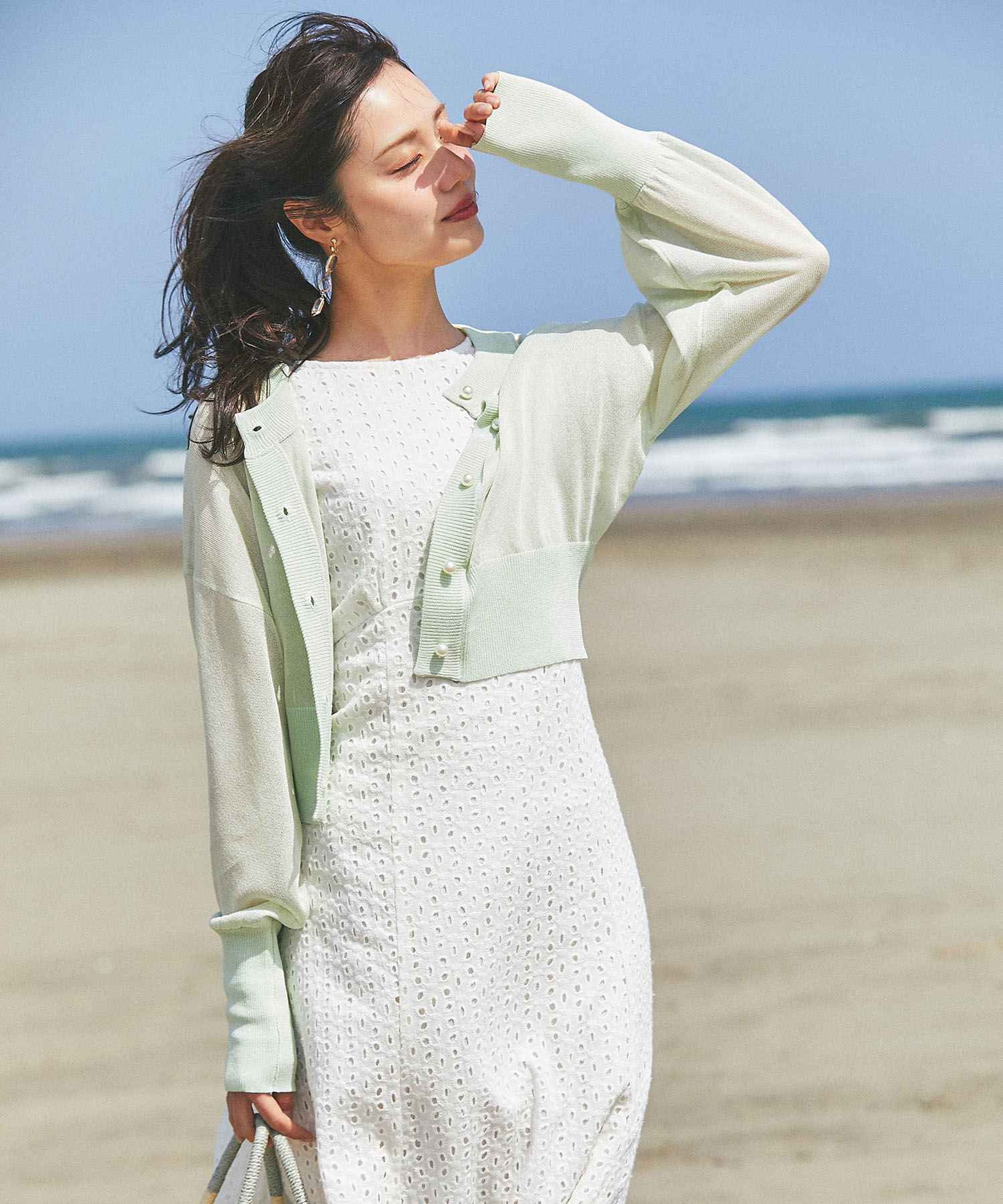 バックレースアップコットンレースマーメイドワンピース【amelio アメリオ】 tocco closet ※石川恋さんはブルー着用 ＊スペシャルプライス品につき返品/キャンセル/配送日指定不可/ラッピング不可/少量在庫のセールの為交換は出来かねる場合がございます。
