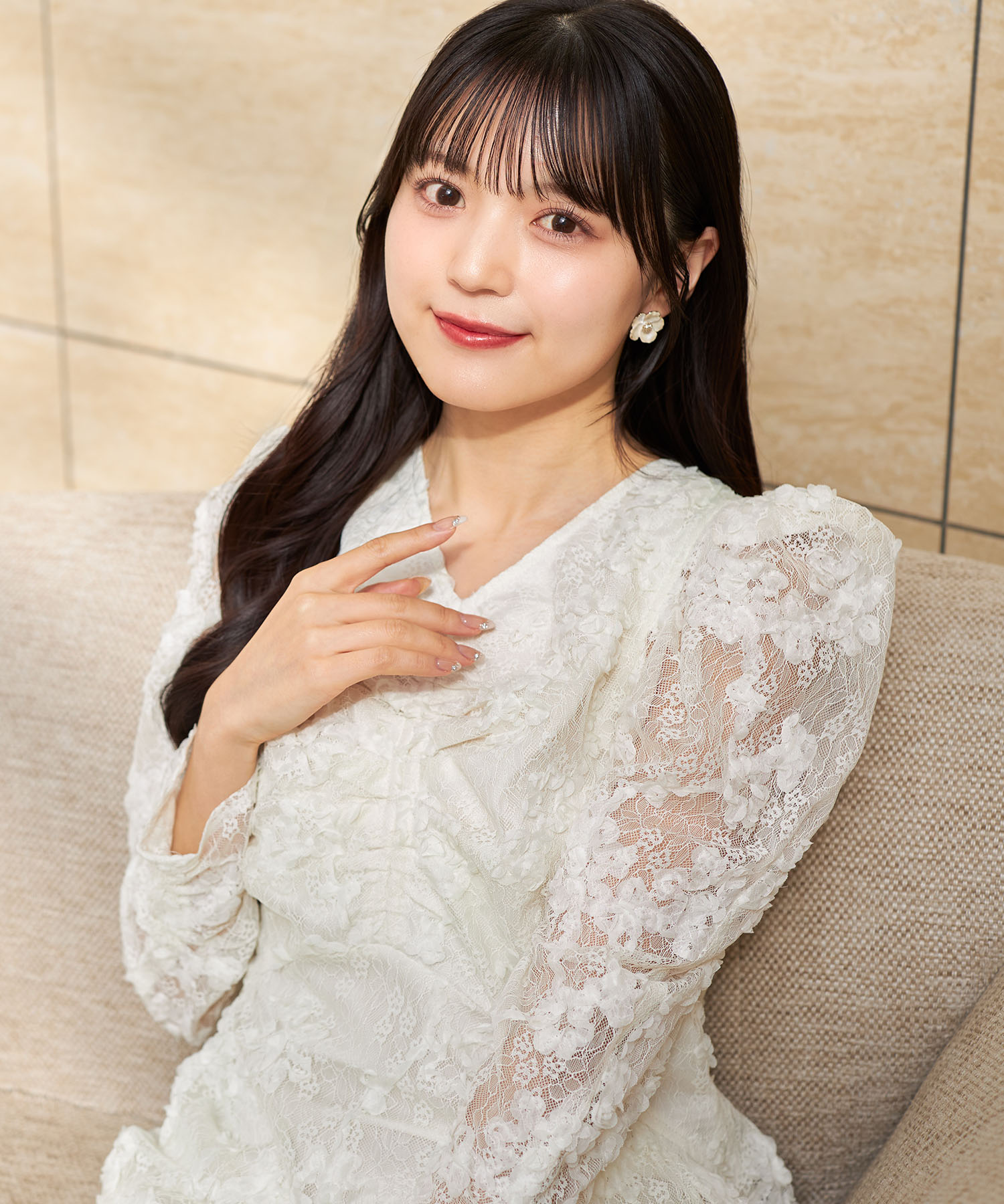 後ろリボン付きパワーショルダーフラワーチュールレースワンピース【selvaria セルヴァリア】 tocco closet《@momo.e_さんコラボ》＊スペシャルプライス品につき返品/キャンセル/配送日指定不可/ラッピング不可/少量在庫のセールの為交換は出来かねる場合がございます。