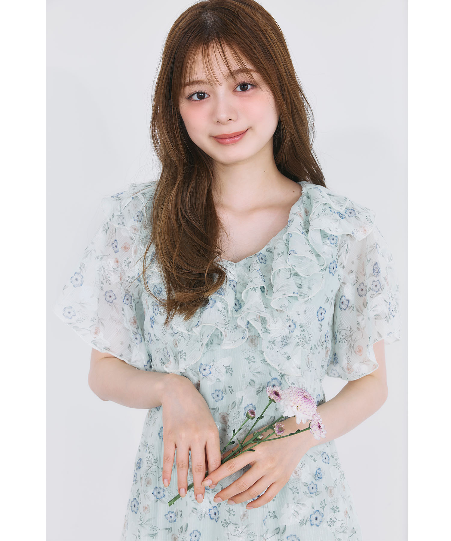 ウエストりぼん付きラッフルフリルフラワープリントティアードワンピース 6月16日(月)オフィシャルサイト限定再販☆【focelis フォセリス】 ※紺野彩夏さんはミント着用※少量の在庫確保による再販売の為、交換は出来かねる場合がございます。予めご了承ください。