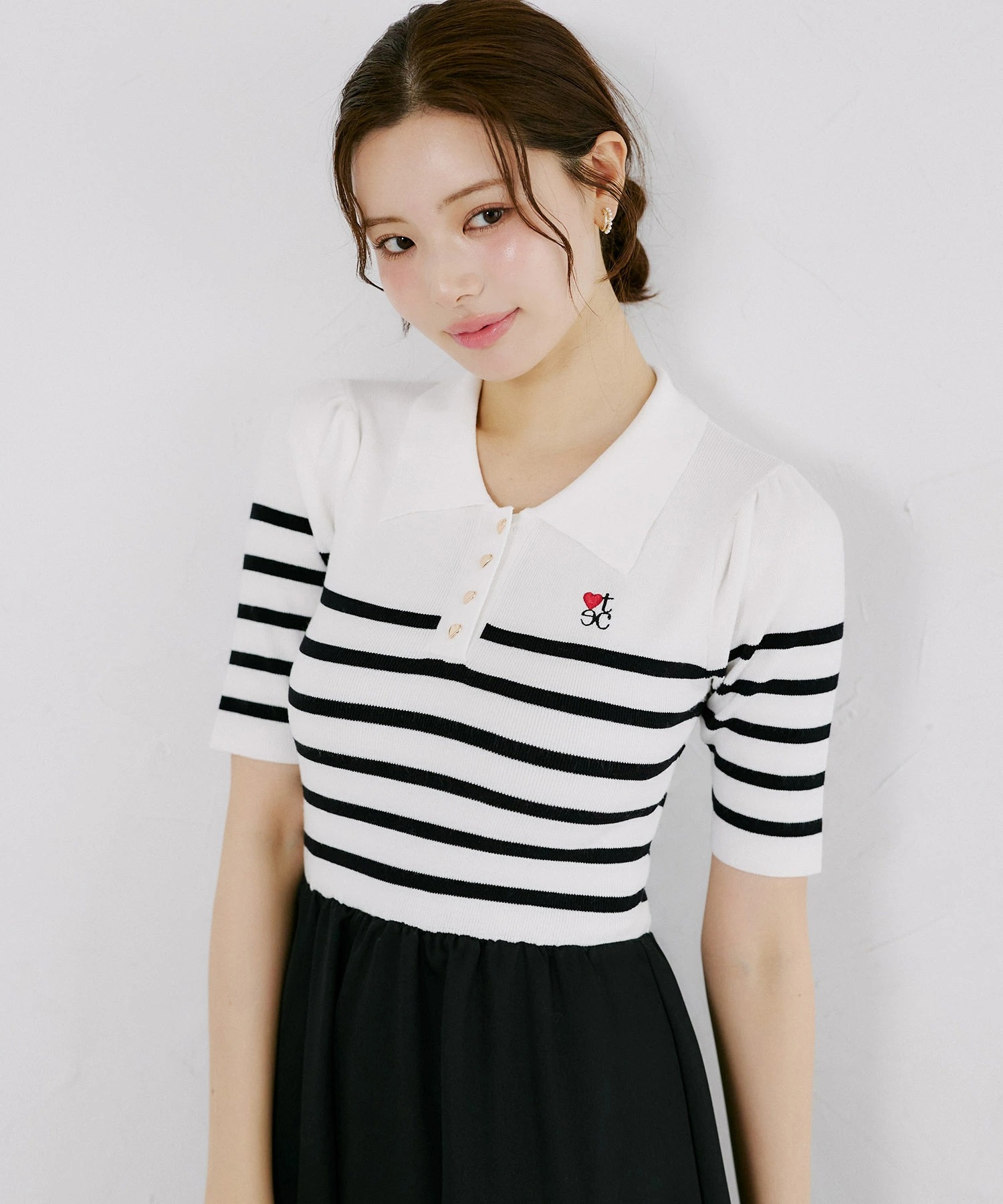 tocco トッコクローゼット　
ロゴ刺繍入りポロニットドッキングワンピース