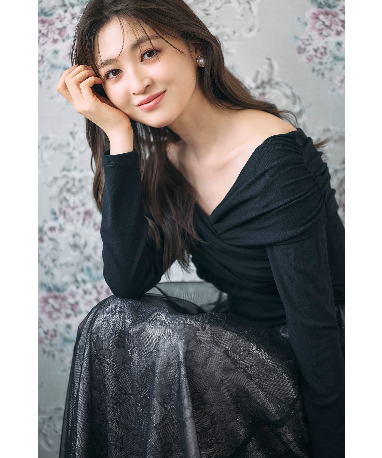 tocco トッコクローゼット　オフショルカットソー×ラメレースドッキングワンピース 