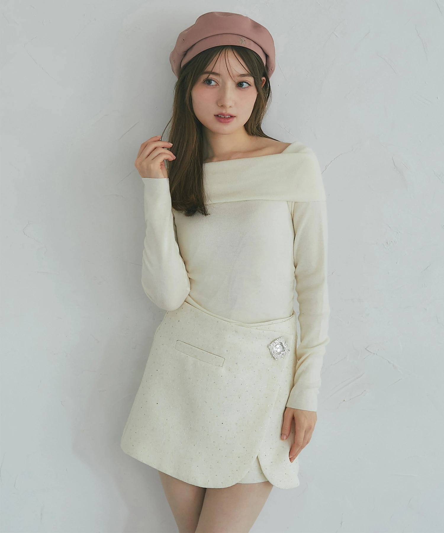 ビジュー付きミニスカパン 12月30日(火) オフィシャルサイト限定再販☆tocco closet(トッコクローゼット)※少量の在庫確保による再販売の為、交換は出来かねる場合がございます。予めご了承ください。