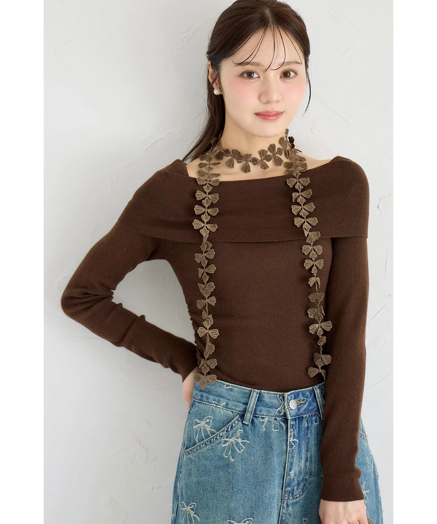 tocco トッコクローゼットフラワーレースチョーカー付きオフショルニットプルオーバー