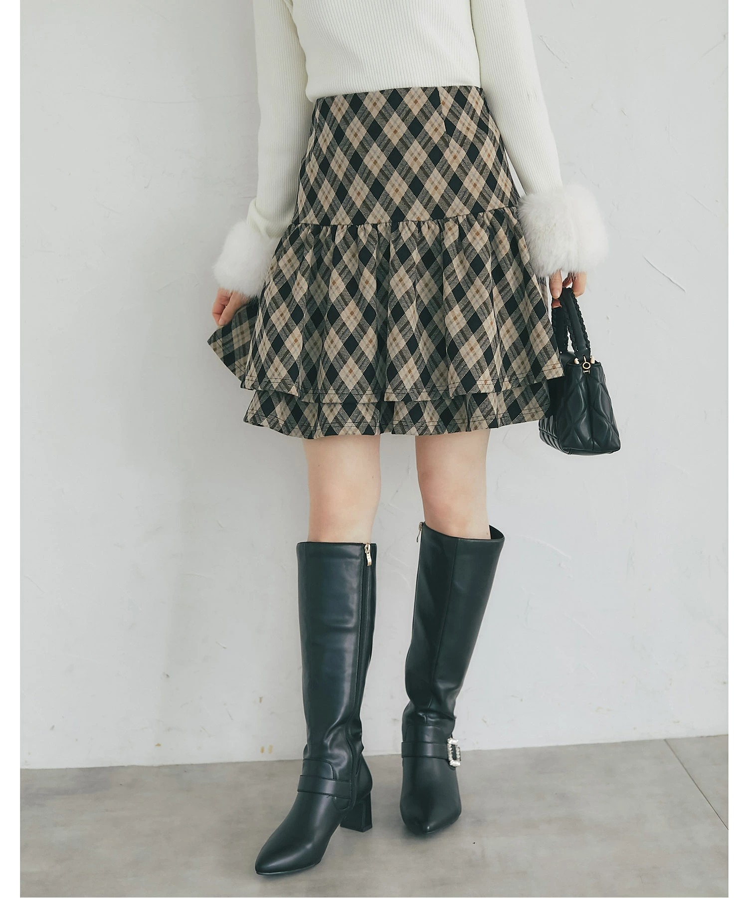 アーガイルチェック柄バックレースアップ２段ギャザーミニスカート tocco closet(トッコクローゼット) ＊スペシャルプライス品につき返品/キャンセル/配送日指定不可/ラッピング不可/少量在庫のセールの為交換は出来かねる場合がございます。