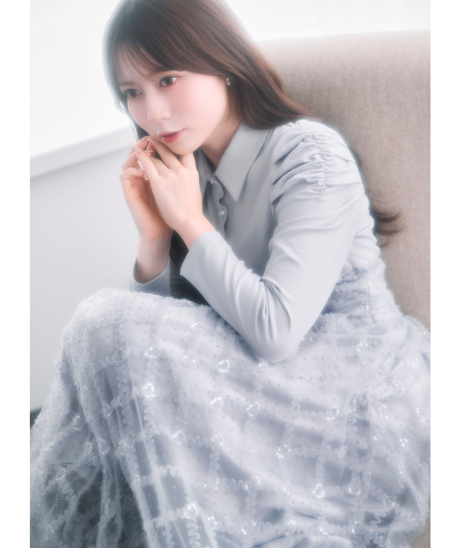 スパンコールフリルドットチュールドッキングシャツワンピース tocco closet(トッコクローゼット)　※水瀬さららさんはアイスブルー着用