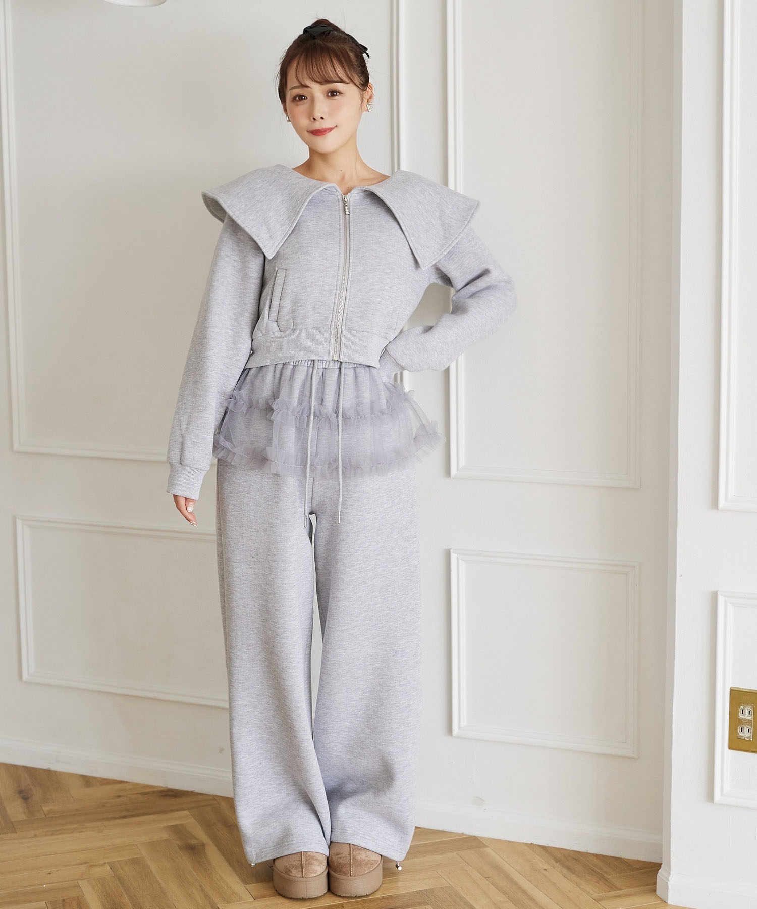 チュールフリル付き裏起毛パンツ tocco closet《@kerahinako1105さんコラボ》＊スペシャルプライス品につき返品/キャンセル/配送日指定不可/ラッピング不可/少量在庫のセールの為交換は出来かねる場合がございます。