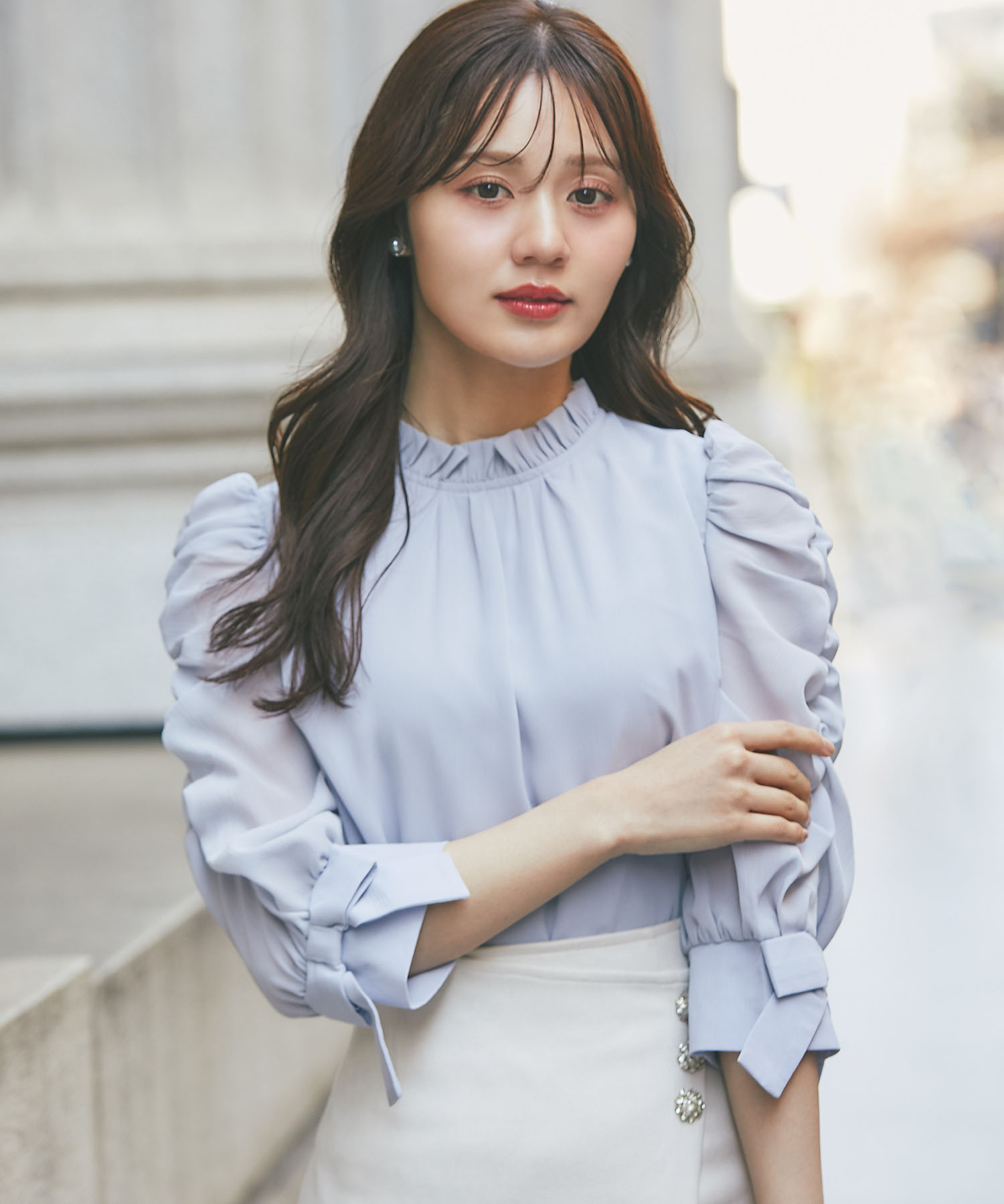 tocco トッコクローゼット　　
袖口りぼん付きパワーショルダーブラウス