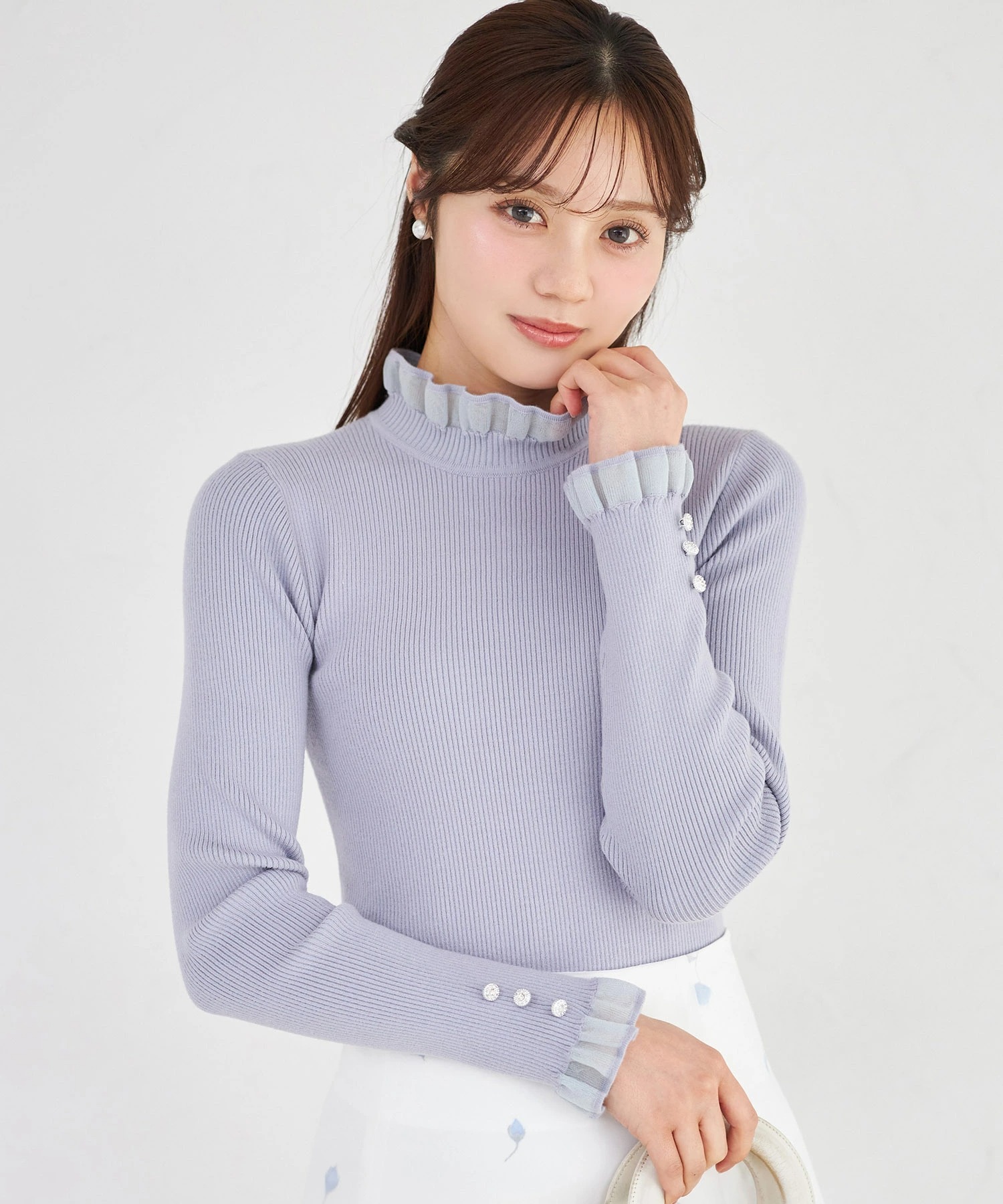 袖口ビジュー付きシアーフリル切り替えリブニットプルオーバー tocco closet(トッコクローゼット)