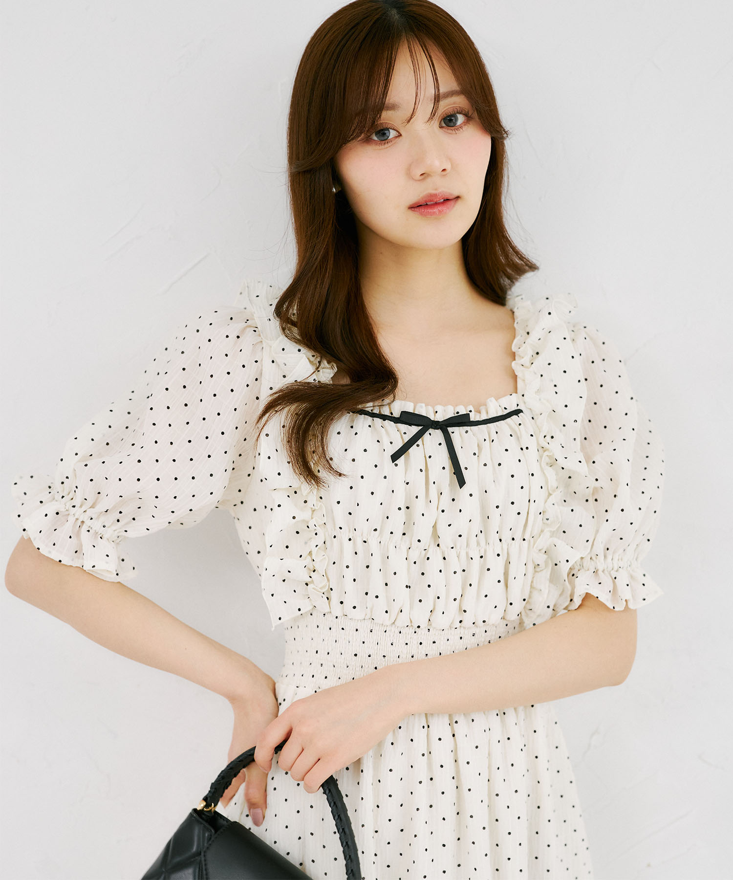 リボン＆フリル付きウエストシャーリングドットワンピース  4月5日(日)再販決定☆  tocco closet(トッコクローゼット)　《Spring Onepiece Collection》※少量の在庫確保による再販売の為、交換は出来かねる場合がございます。予めご了承ください。