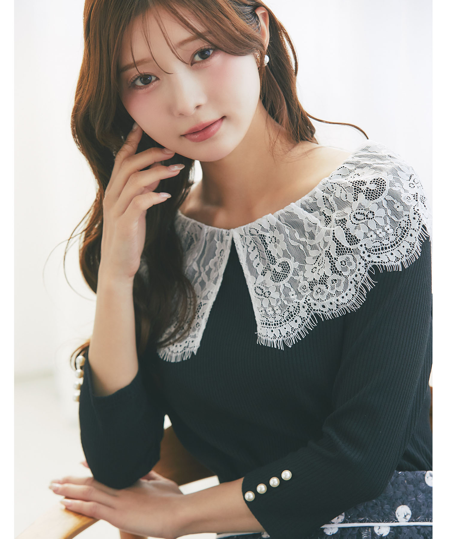 ビックレース付きリブカットソープルオーバー tocco closet(トッコクローゼット)※松川星さんはブラック着用