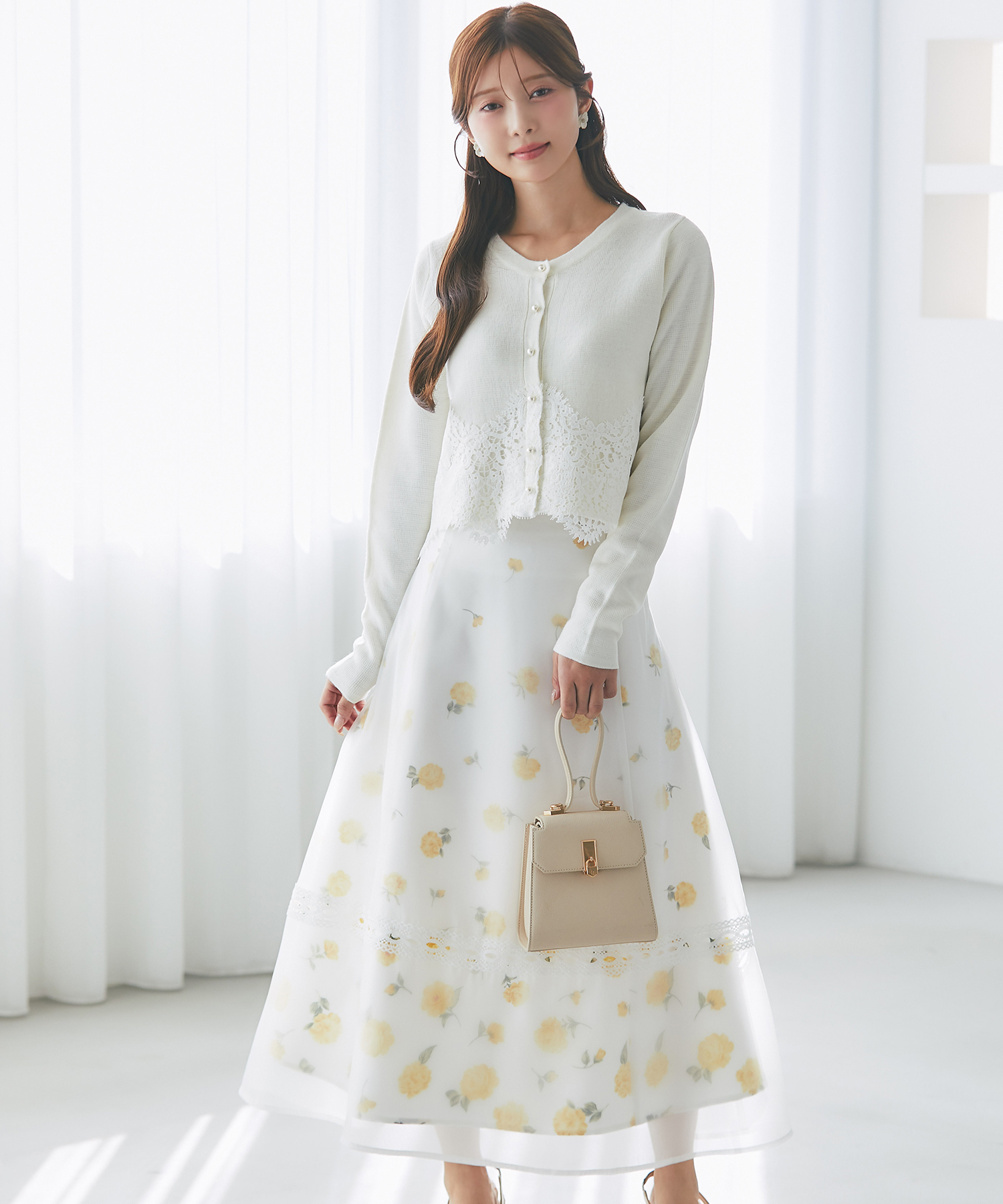 レースライン入りラメオーガンジーレイヤードフラワースカート 3月2日(月)再販決定☆ tocco closet(トッコクローゼット)　※松川星さんはイエロー着用