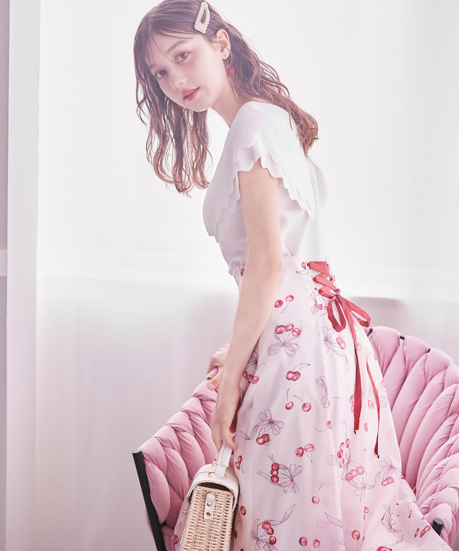 完売カラー5月再販予定！入荷連絡受付中☆バックレースアップチェリー×リボンプリントシアーフレアスカート tocco closet(トッコクローゼット)《CherryCollection》