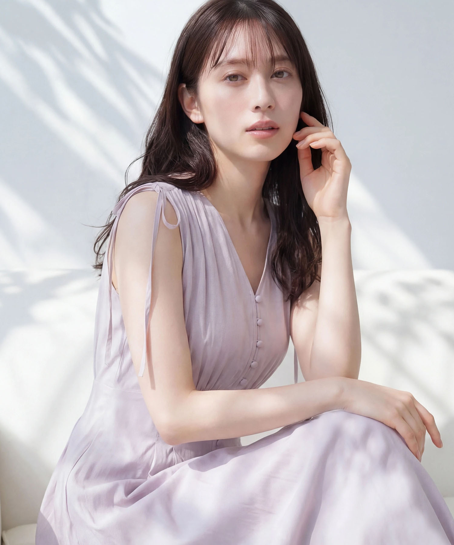 tocco トッコクローゼット　
誰からも愛されるコットンレーススカラップ刺繍ドロストリボンワンピース