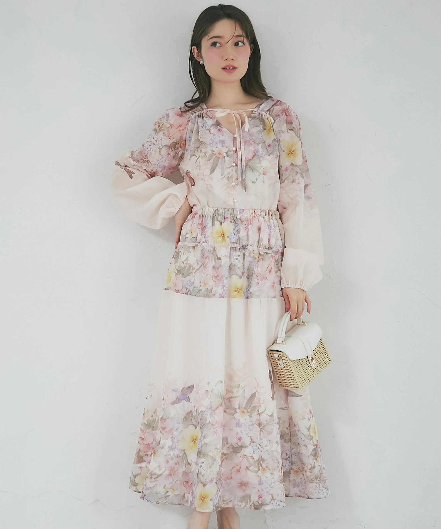 tocco トッコクローゼット　　
バードフラワーパネルプリントブラウス×フレアスカートセットアップ