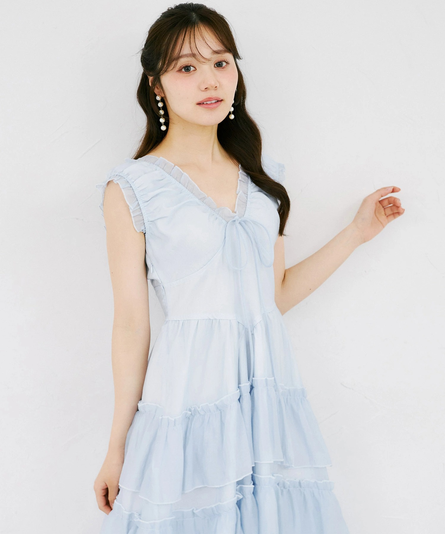 リボン付きメニーフリルティアードワンピース tocco closet(トッコクローゼット)