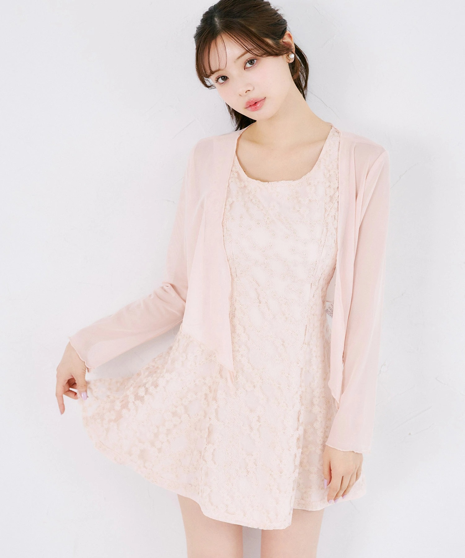 tocco トッコクローゼット　　
チュールボレロ×フラワー刺繍ミニワンピースセット