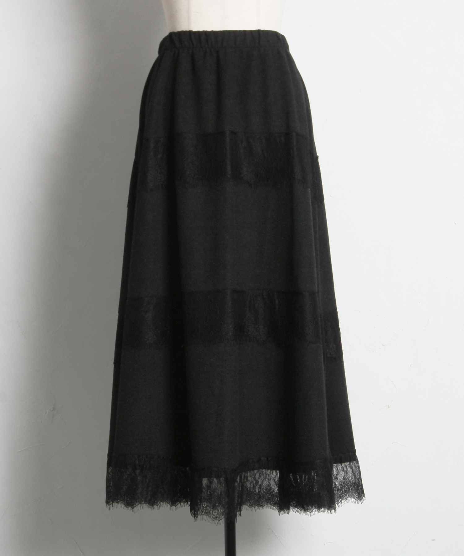 レース切り替え微起毛スカート tocco closet(トッコクローゼット)※オフィシャルサイト限定 ＊スペシャルプライス品につき返品/キャンセル/配送日指定不可/ラッピング不可/少量在庫のセールの為交換は出来かねる場合がございます。