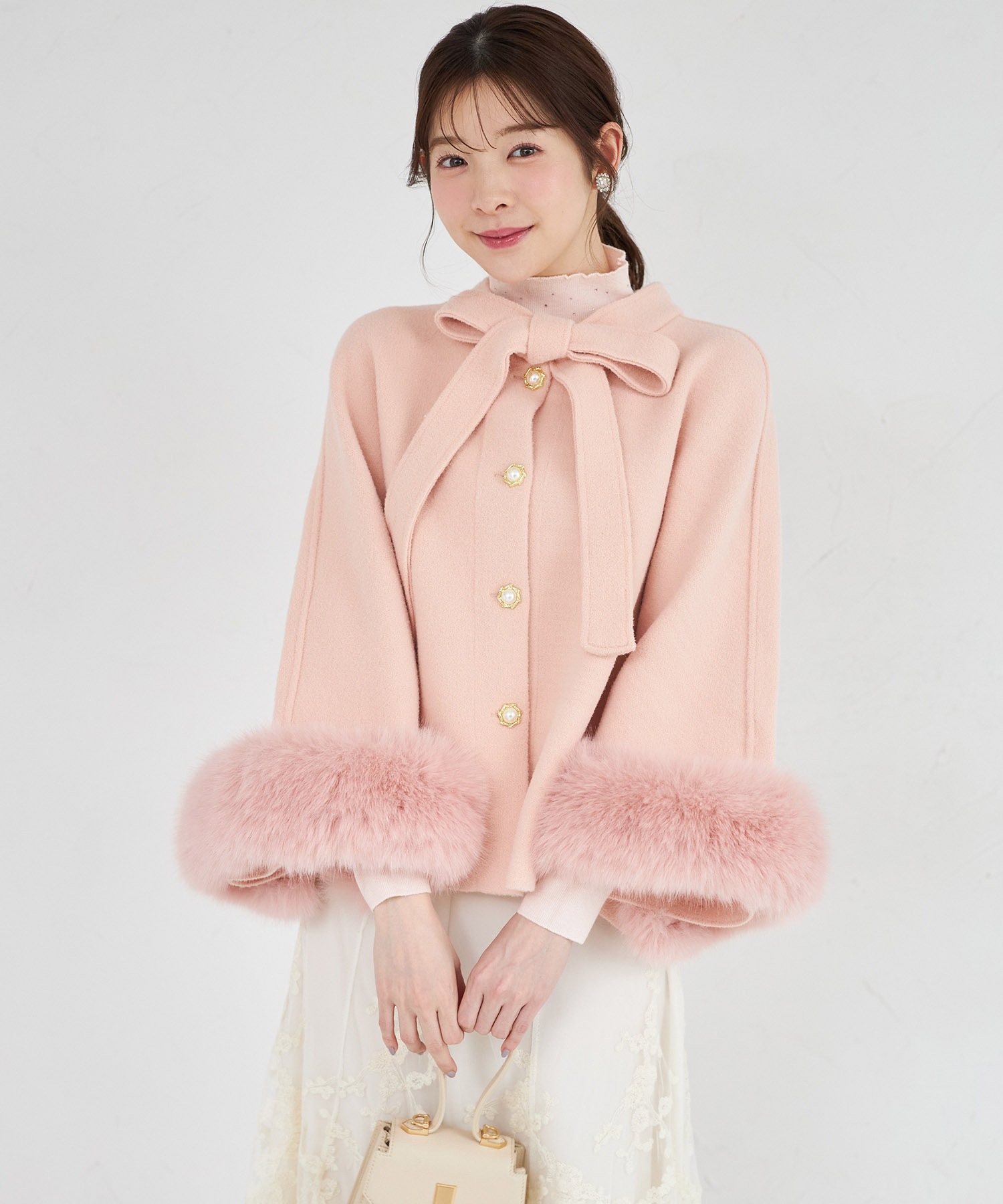 tocco トッコクローゼット　２ＷＡＹファー付きボウタイリボンケープライクコート