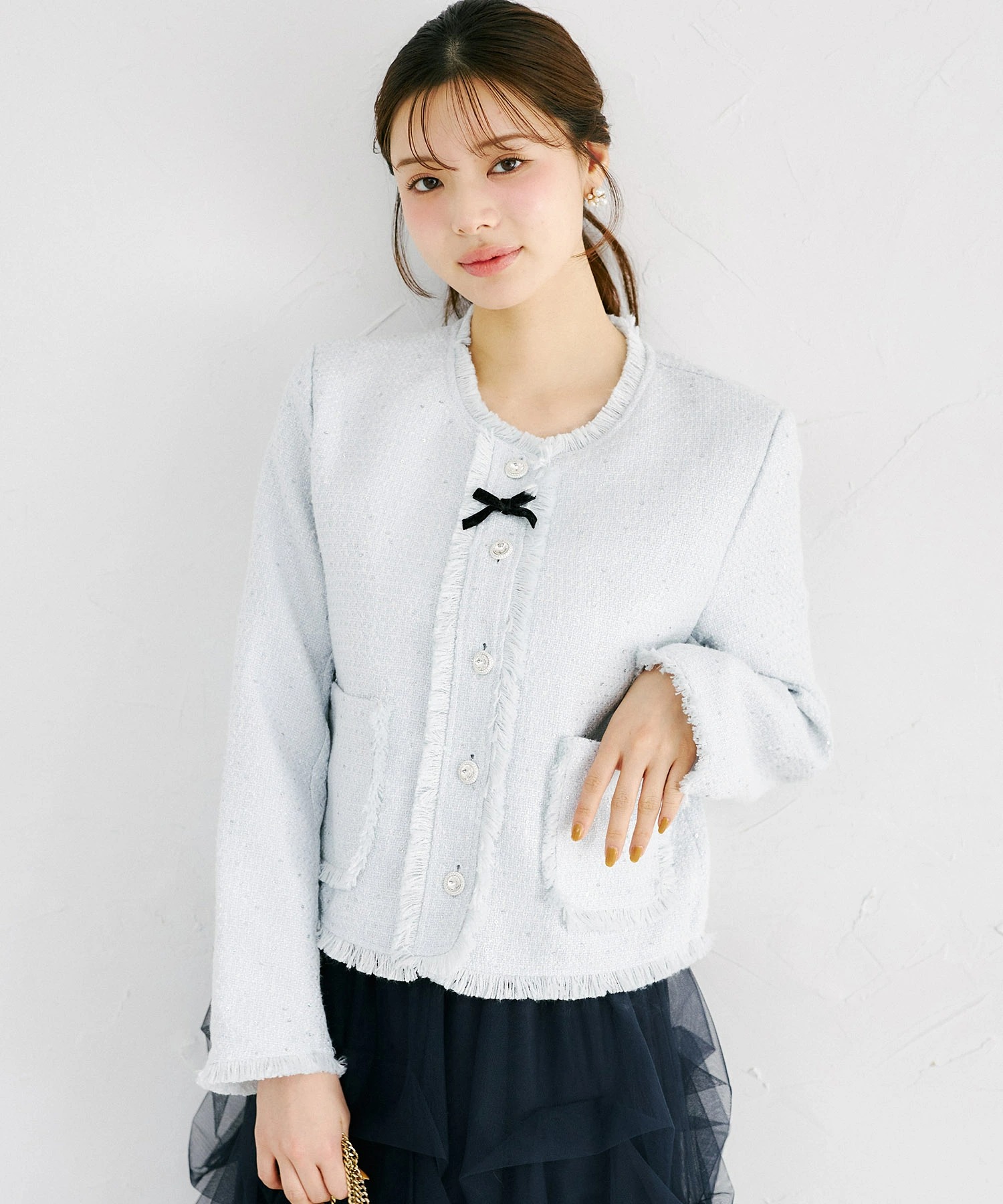 tocco トッコクローゼット　
リボン×ビジュー釦スパンコールツイードジャケット