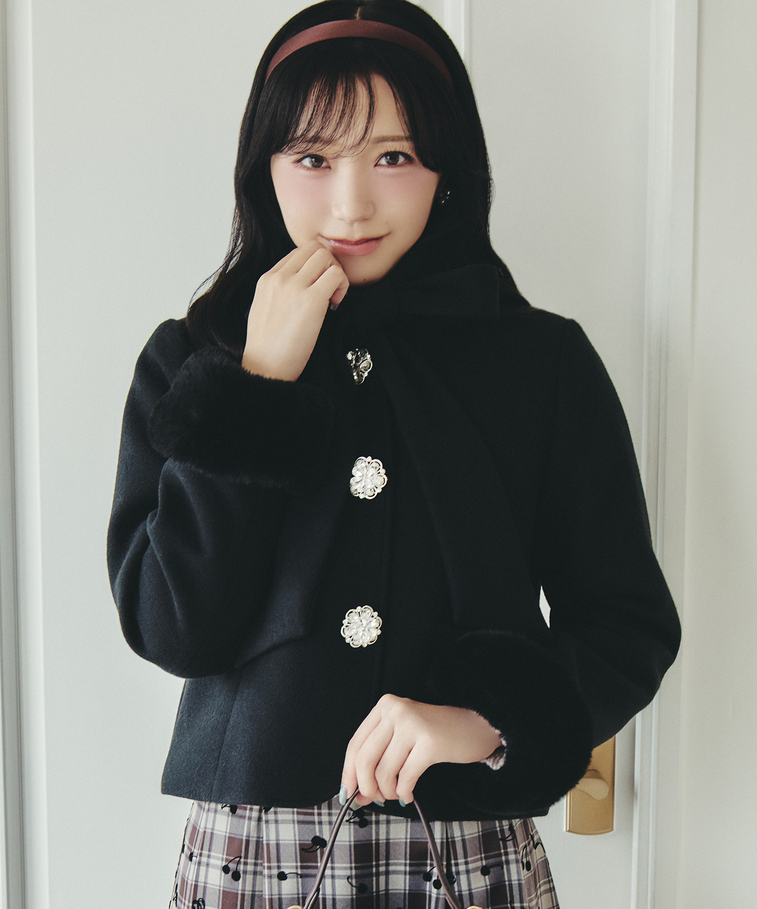 tocco トッコクローゼット　
３ＷＡＹボウタイリボン＆ファー付きビジュー釦コート