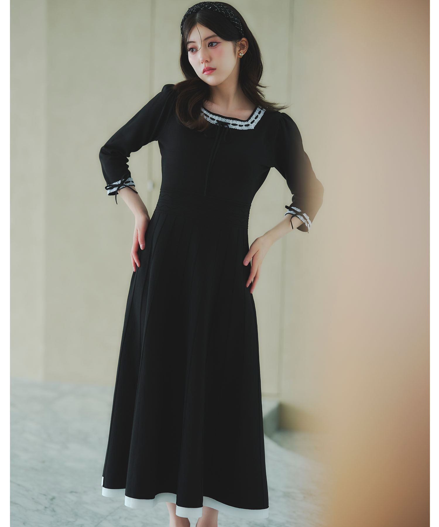 はしごレース配色リボンニットワンピース   tocco closet(トッコクローゼット)　※中野恵那さんはブラック着用