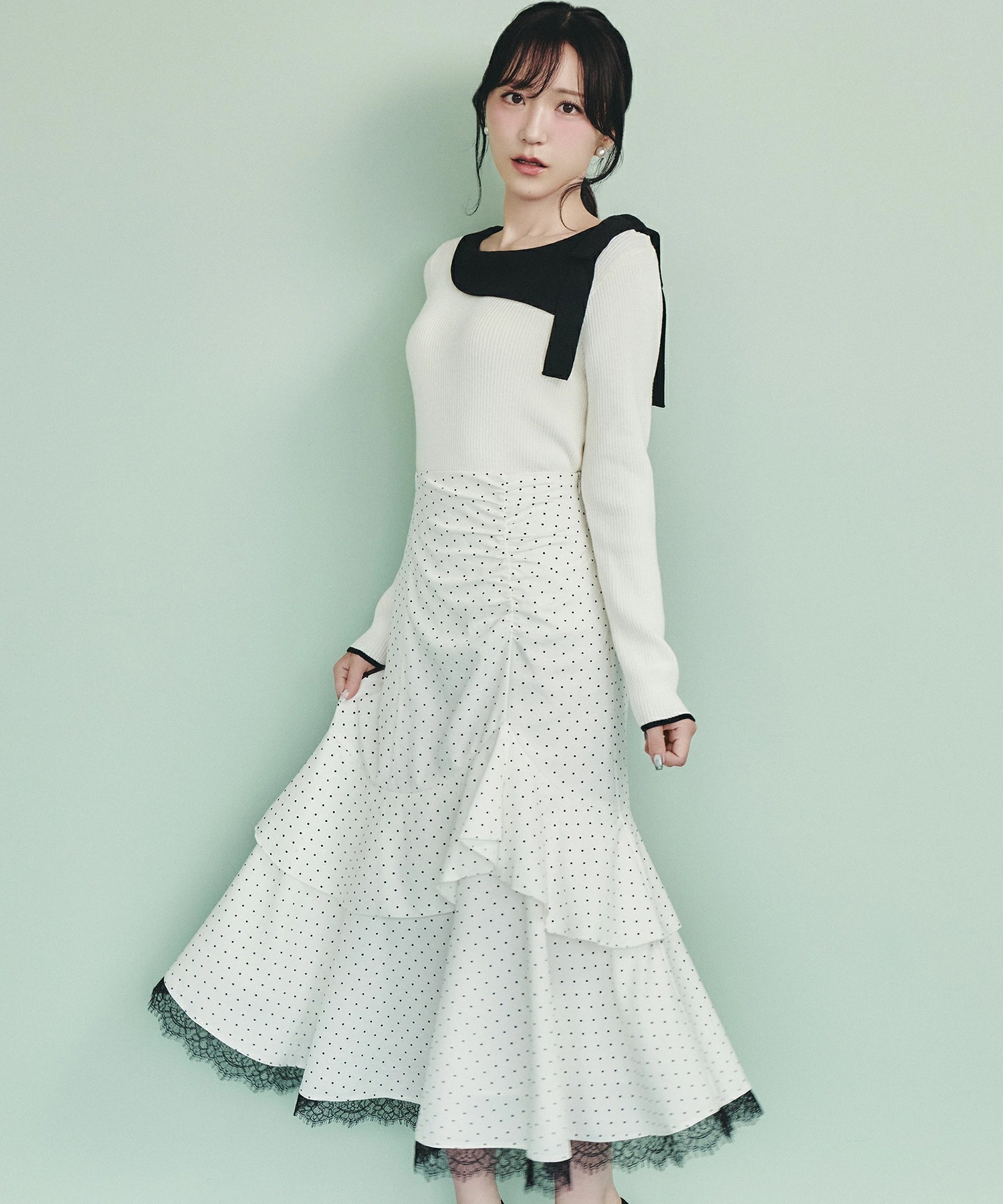 tocco トッコクローゼット　
ラッフルフリルヘムレースドット柄スカート