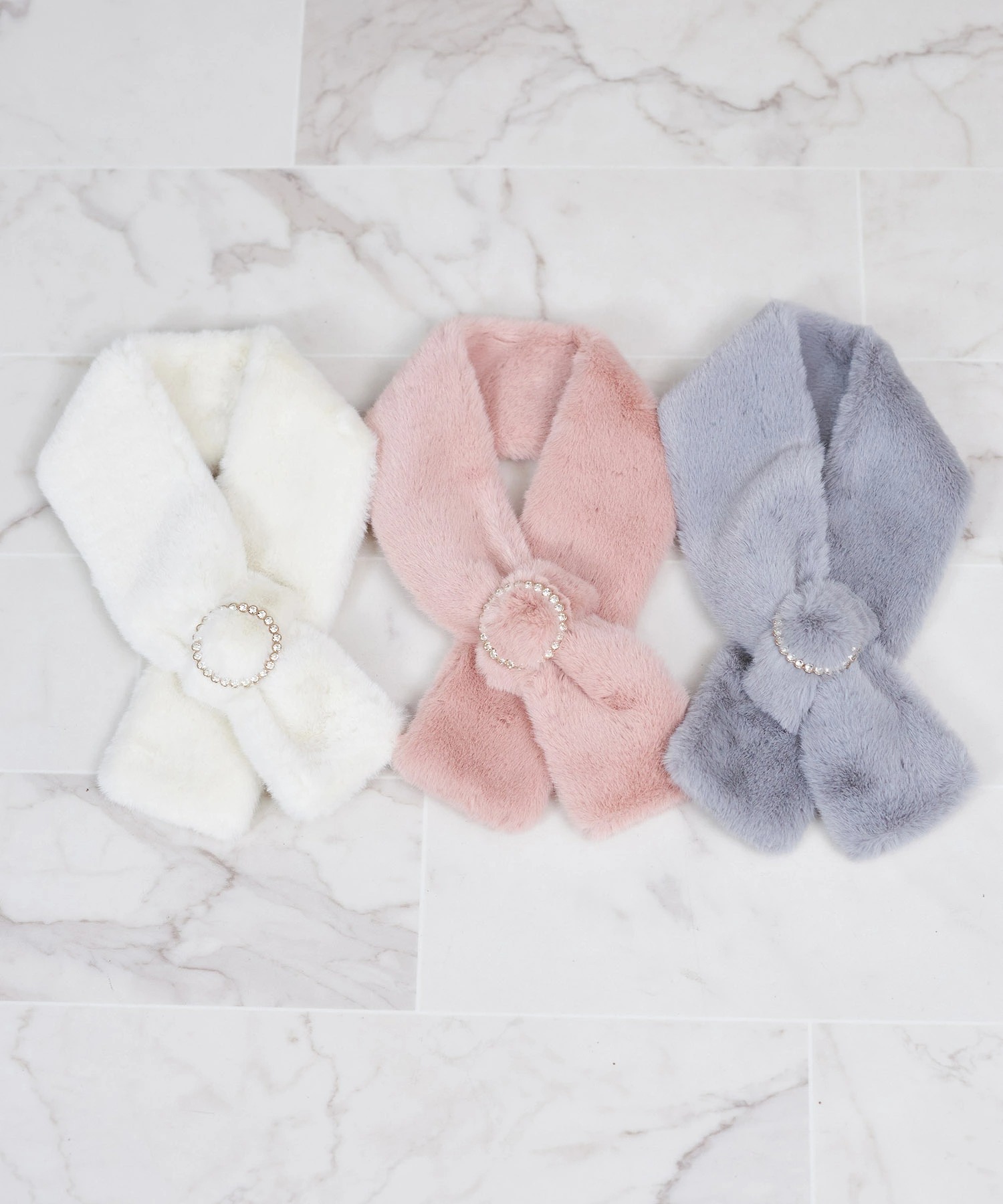 クリアビジュー付きふわもこフェイクファーティペット tocco closet(トッコクローゼット)　※セレクトアイテム