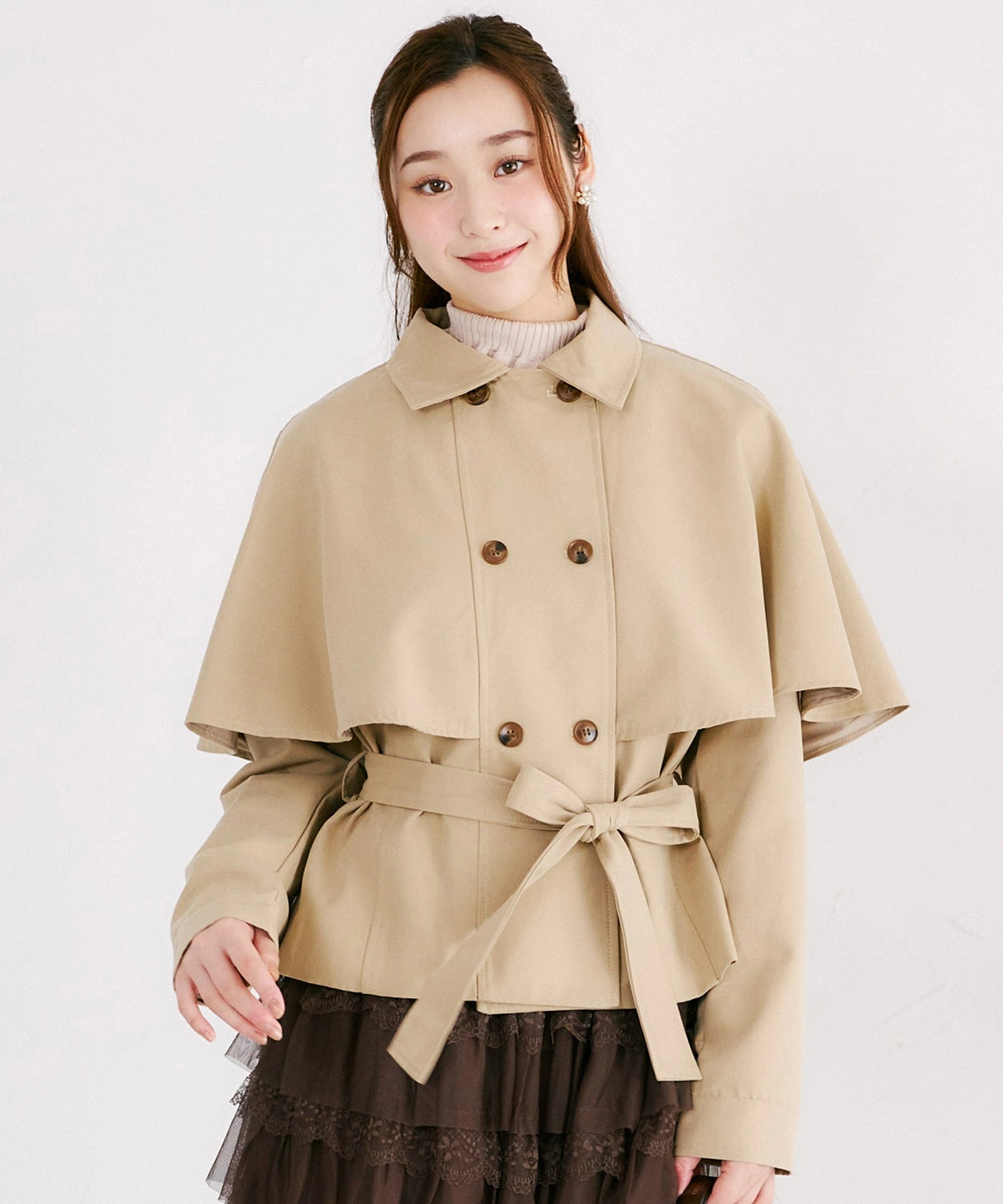 ウエストリボン付きショートケープトレンチコート tocco closet(トッコクローゼット)※オフィシャルサイト限定
