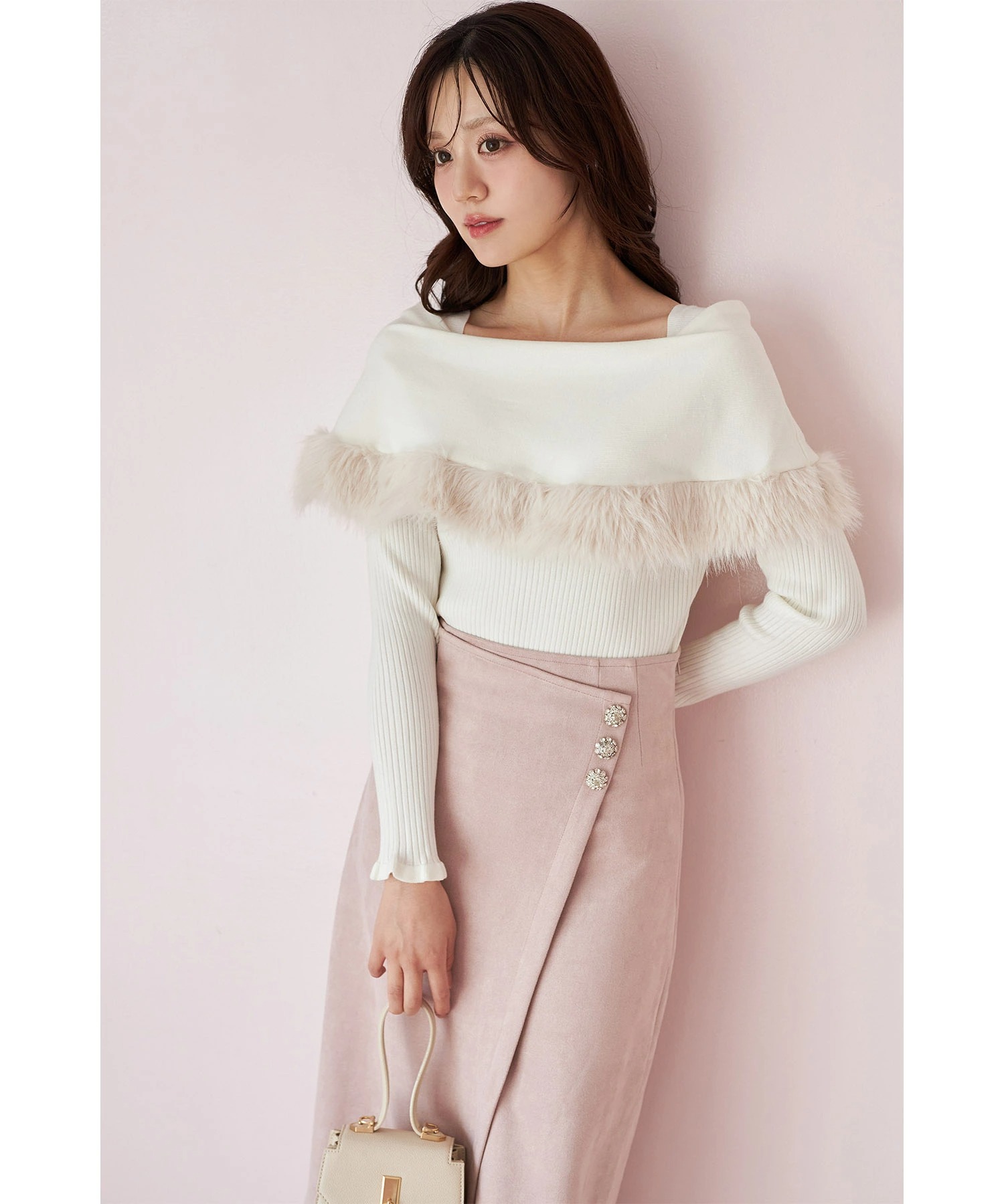 tocco トッコクローゼット　
ビジュー付きハイウエストラップタイトスエードスカート