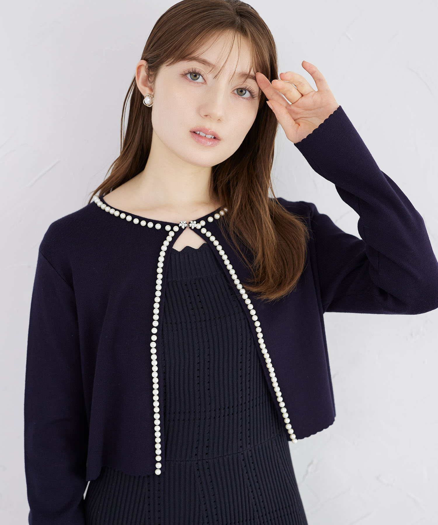 tocco トッコクローゼットきちんと感のある華やかさ♪パールラインフロントホックニットカーディガン 