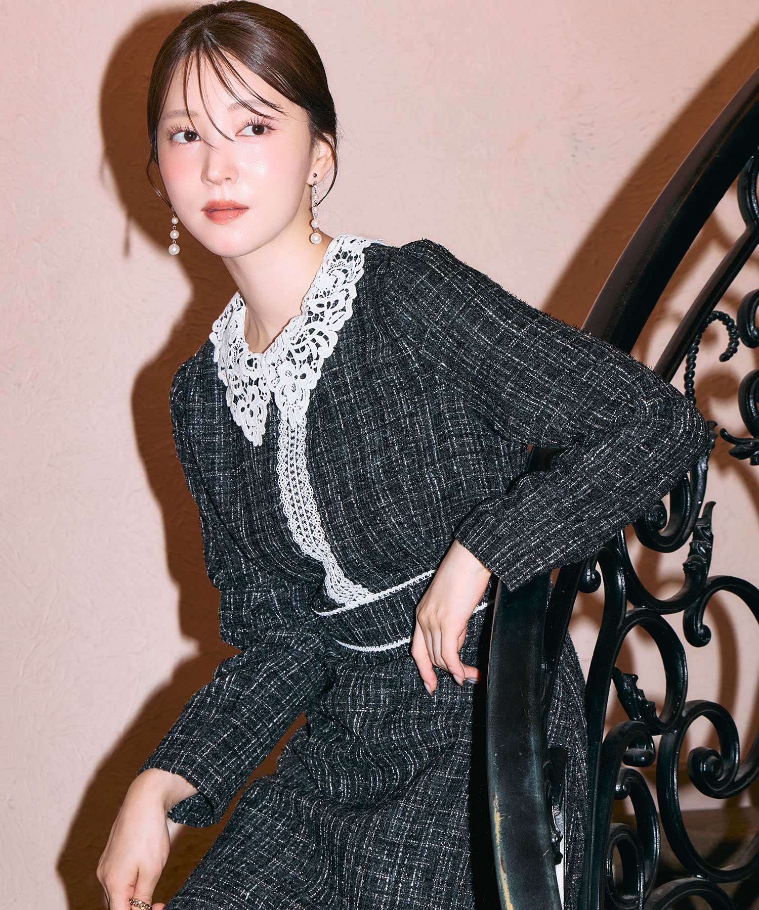 10月販売予定！入荷連絡受付中☆《tocco closet luxe》２ＷＡＹ襟付きレースラインラメツイードワンピース※麻亜里さんはブラック着用