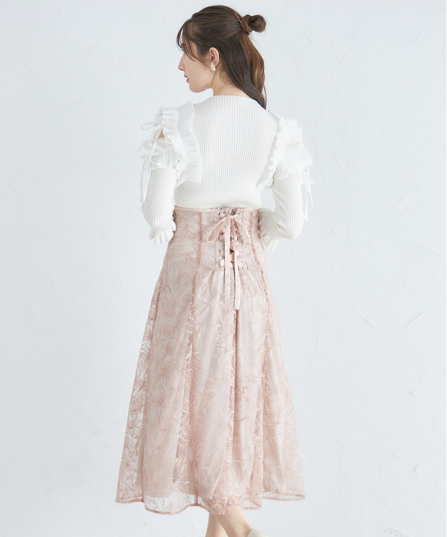 バックレースアップフラワー刺繍パイピングフレアスカート 6/1(土)オフィシャルサイト限定再販☆【aberas アビラス】tocco closet(トッコクローゼット)※少量の在庫確保による再販売の為、交換は出来かねる場合がございます。予めご了承ください。