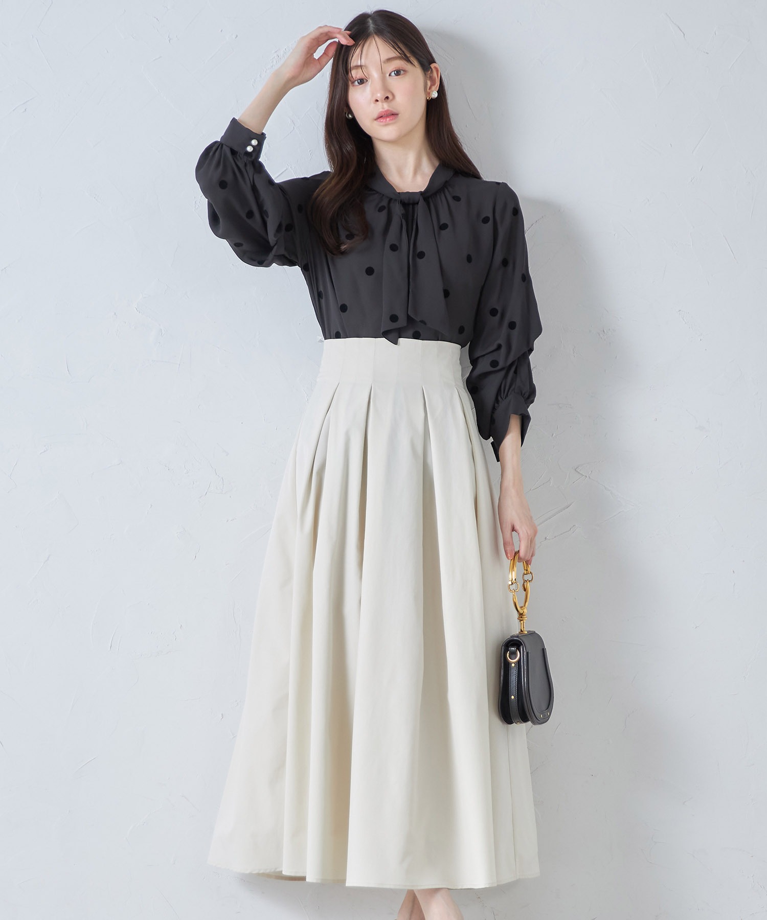 ベネシャンタックフレアスカート【ciolet シオレット】 tocco closet(トッコクローゼット)＊スペシャルプライス品につき返品/キャンセル/配送日指定不可/ラッピング不可/少量在庫のセールの為交換は出来かねる場合がございます。