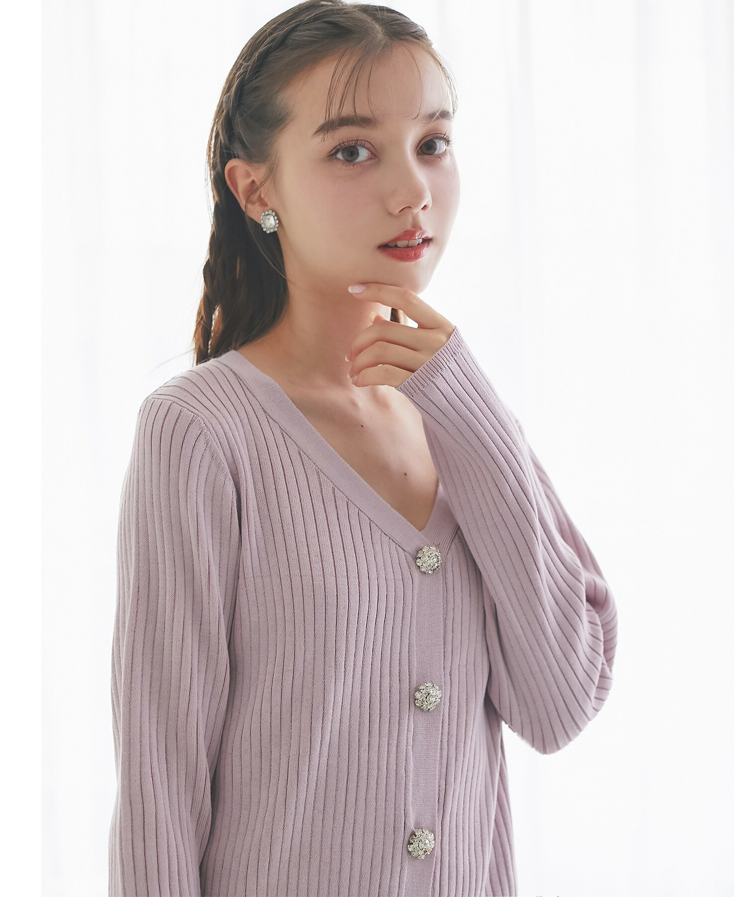 クリアビジュー釦ロングリブニットカーディガン【falsam ファスラム】 tocco closet(トッコクローゼット)　＊スペシャルプライス品につき返品/キャンセル/配送日指定不可/ラッピング不可/少量在庫のセールの為交換は出来かねる場合がございます。