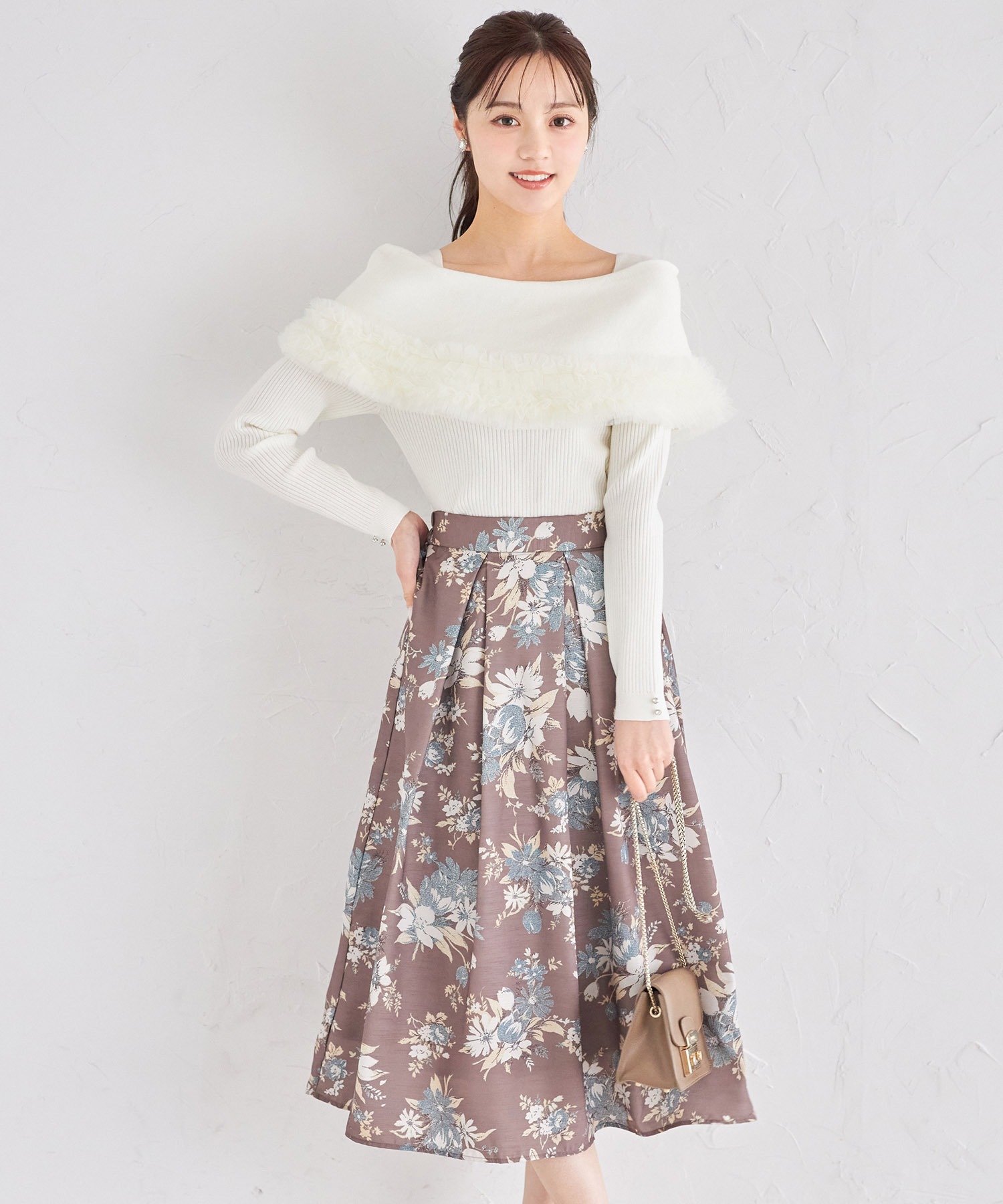 フラワープリントタックフレアスカート 12月30日(月)オフィシャルサイト限定ブラウン再販☆【francesca フランシスカ】 tocco closet(トッコクローゼット)※少量の在庫確保による再販売の為、交換は出来かねる場合がございます。予めご了承ください。