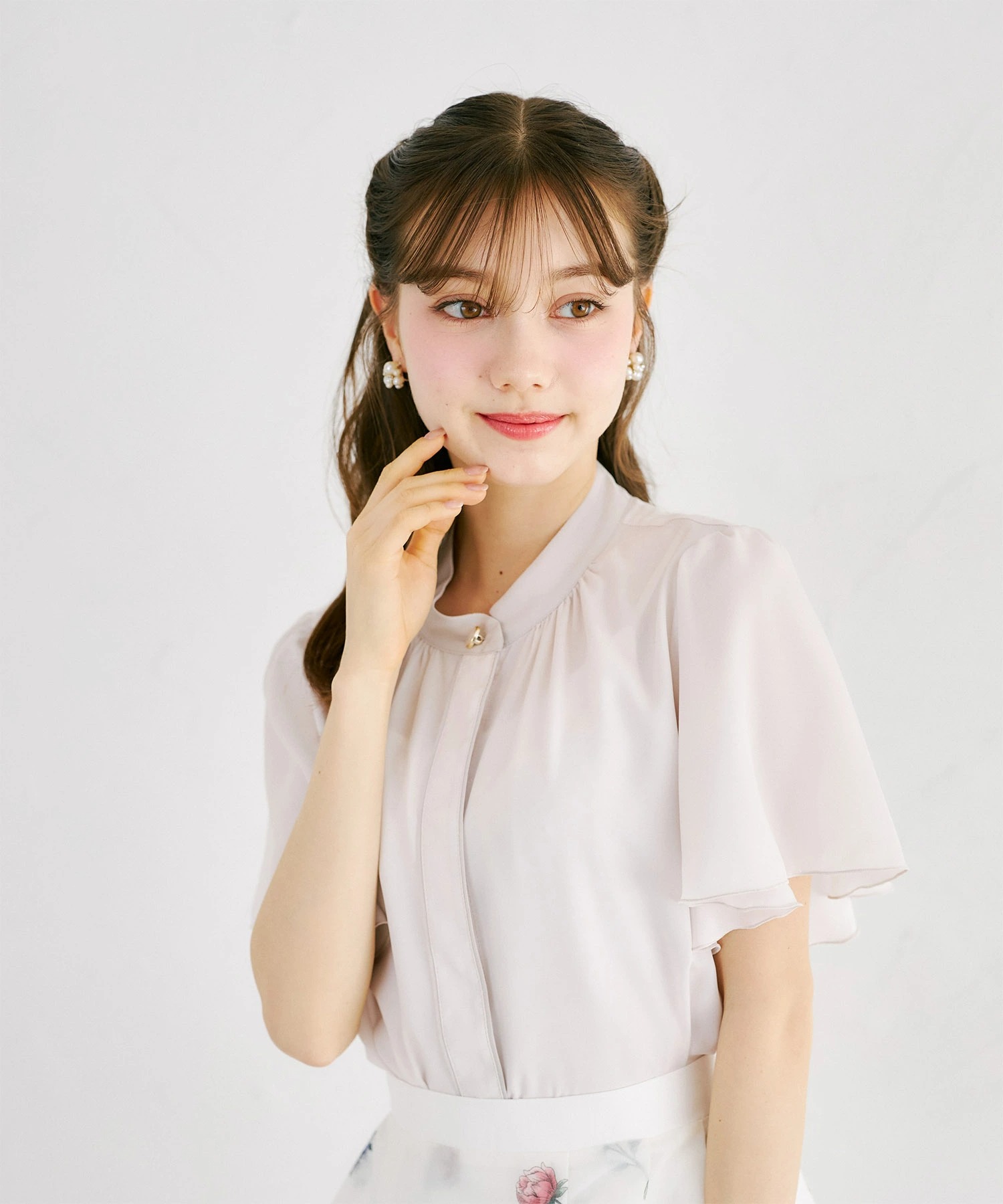 フレアスリーブ配色スタンドカラーブラウス  7月12日(日)再販決定☆tocco closet(トッコクローゼット) ※少量の在庫確保による再販売の為、交換は出来かねる場合がございます。予めご了承ください。