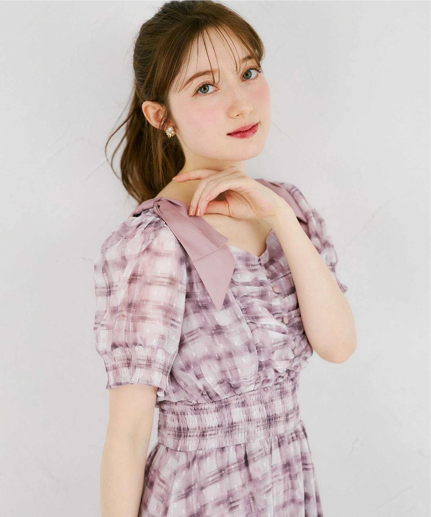 tocco トッコクローゼット　肩リボン付きシャーリングシアージャガードチェックワンピース